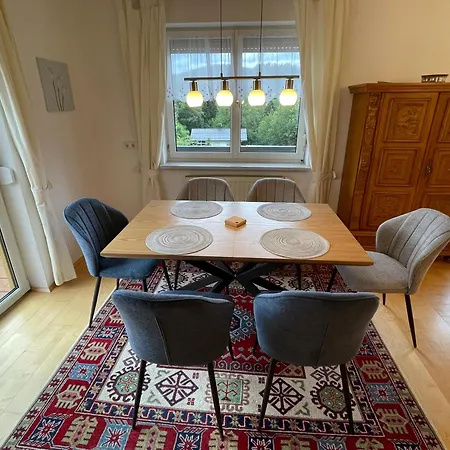 Daire - 80qm - Mit Grosser Loggia Und Balkon