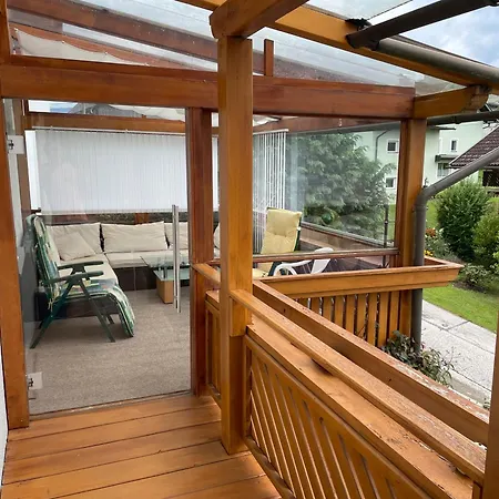 - 80qm - Mit Grosser Loggia Und Balkon Apartman